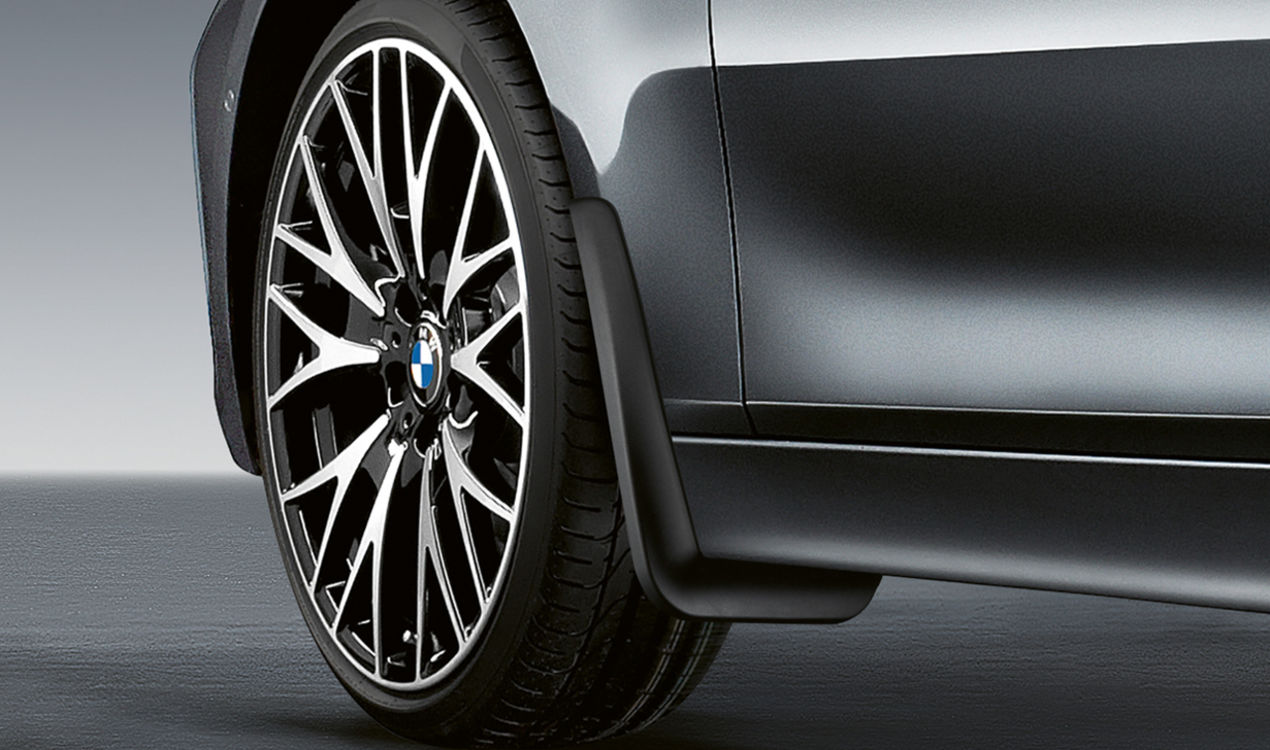 BMW Set Mud Flaps Front 82162218983 LLLParts
